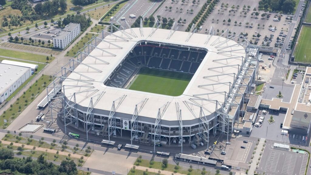 borussia park duitsland curva trivela (1)